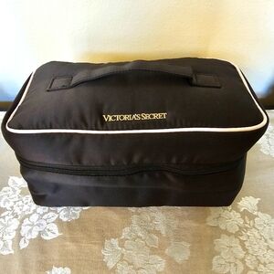 Victoria's Secret Travel Case Bra Underwear Lingerie